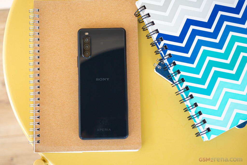 Sony Xperia 10 II hands-on photo 2