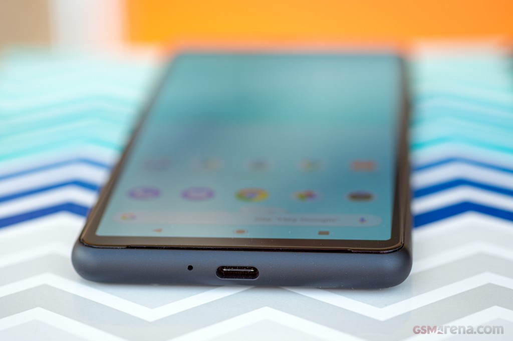 Sony Xperia 10 II hands-on photo 7