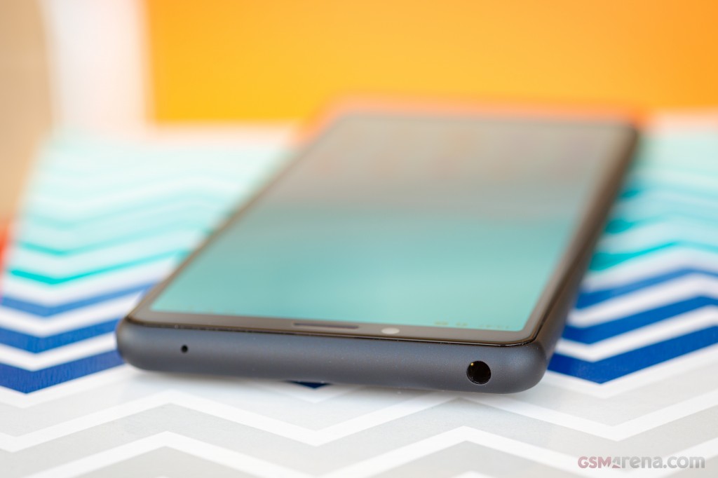 Sony Xperia 10 II hands-on photo 9