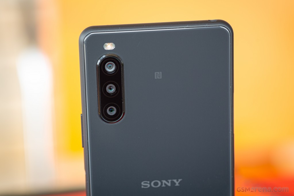 Sony Xperia 10 II hands-on photo 11