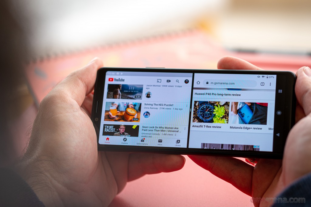 Sony Xperia 10 II hands-on photo 21