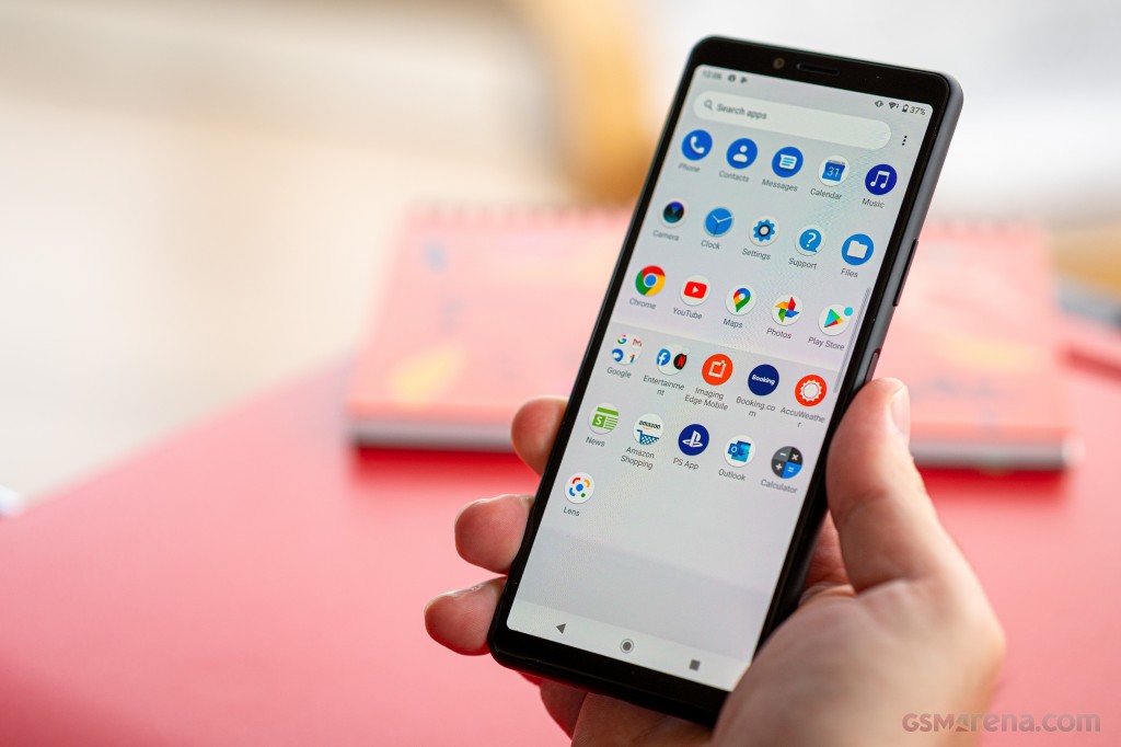 Sony Xperia 10 II hands-on photo 22