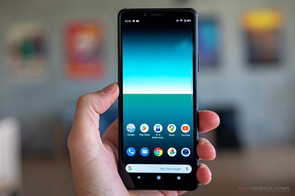 Sony Xperia 10 II hands-on photo 32