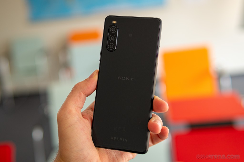 Sony Xperia 10 II hands-on photo 33