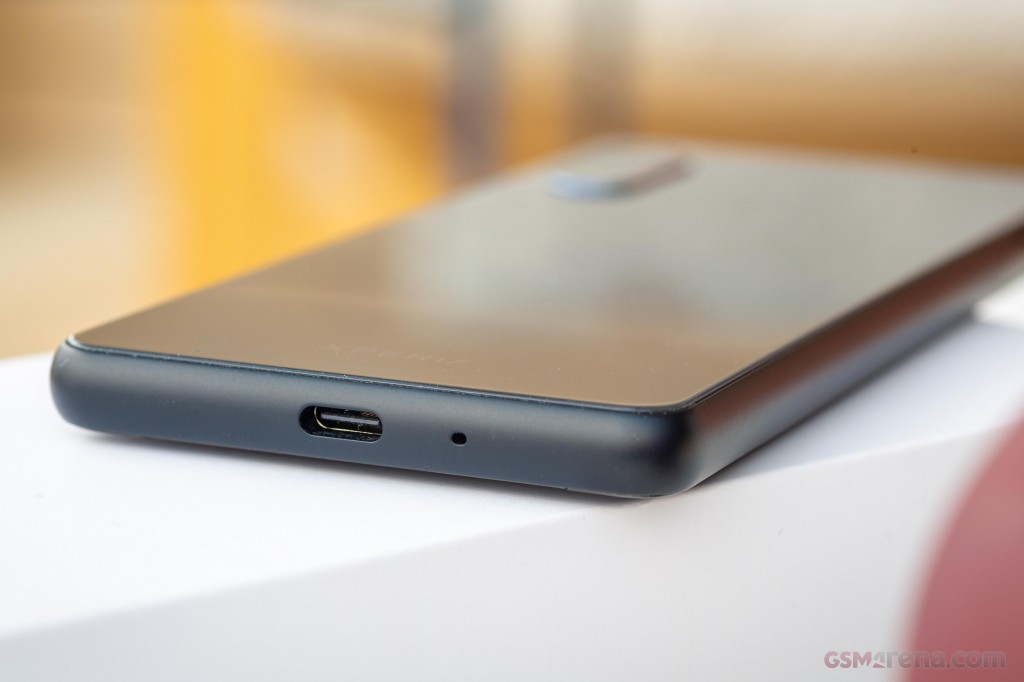 Sony Xperia 10 III hands-on photo 9