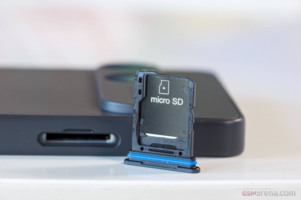 Sony Xperia 10 VII hands-on photo 13