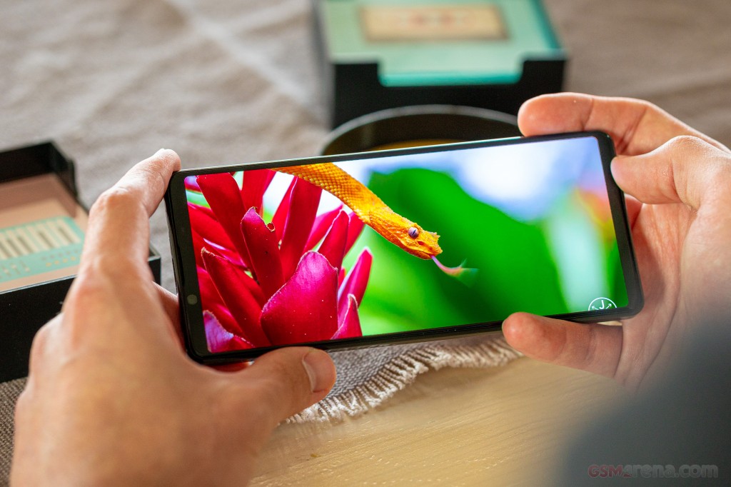Sony Xperia 1 II hands-on photo 18