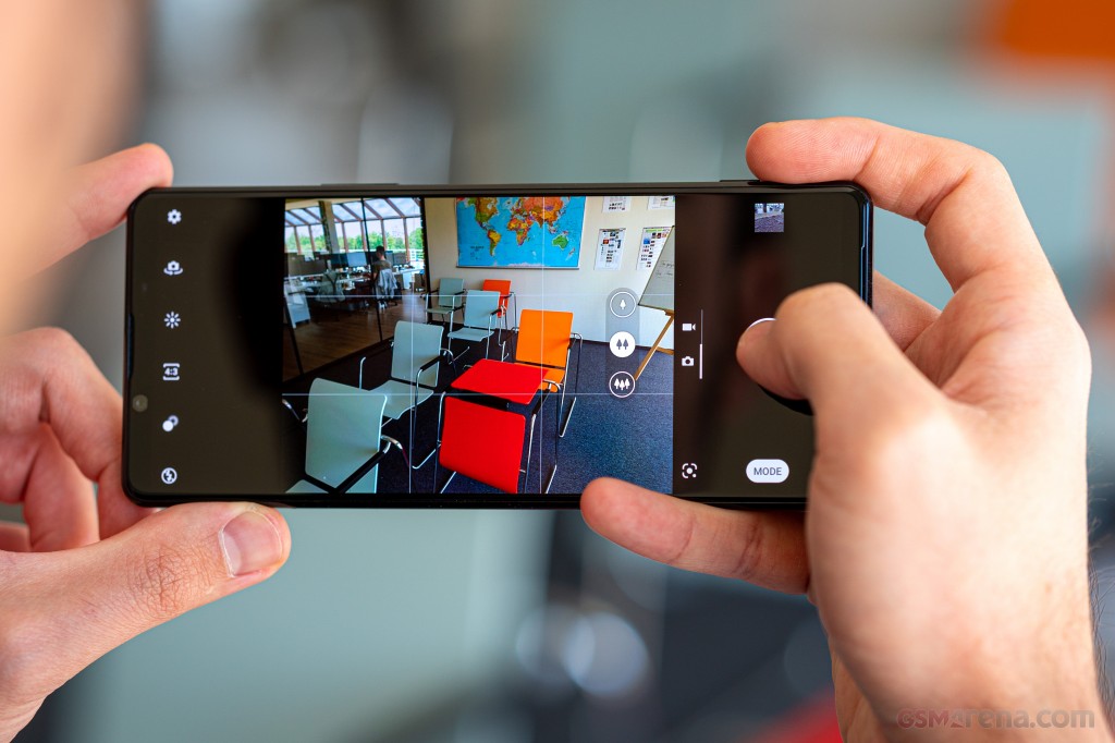 Sony Xperia 1 II hands-on photo 19