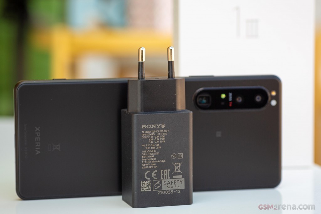 Sony Xperia 1 III hands-on photo 2