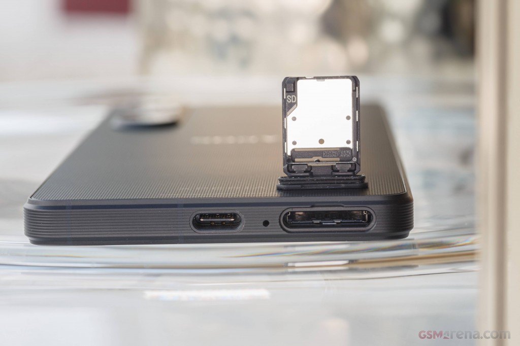 Sony Xperia 1 V hands-on photo 17