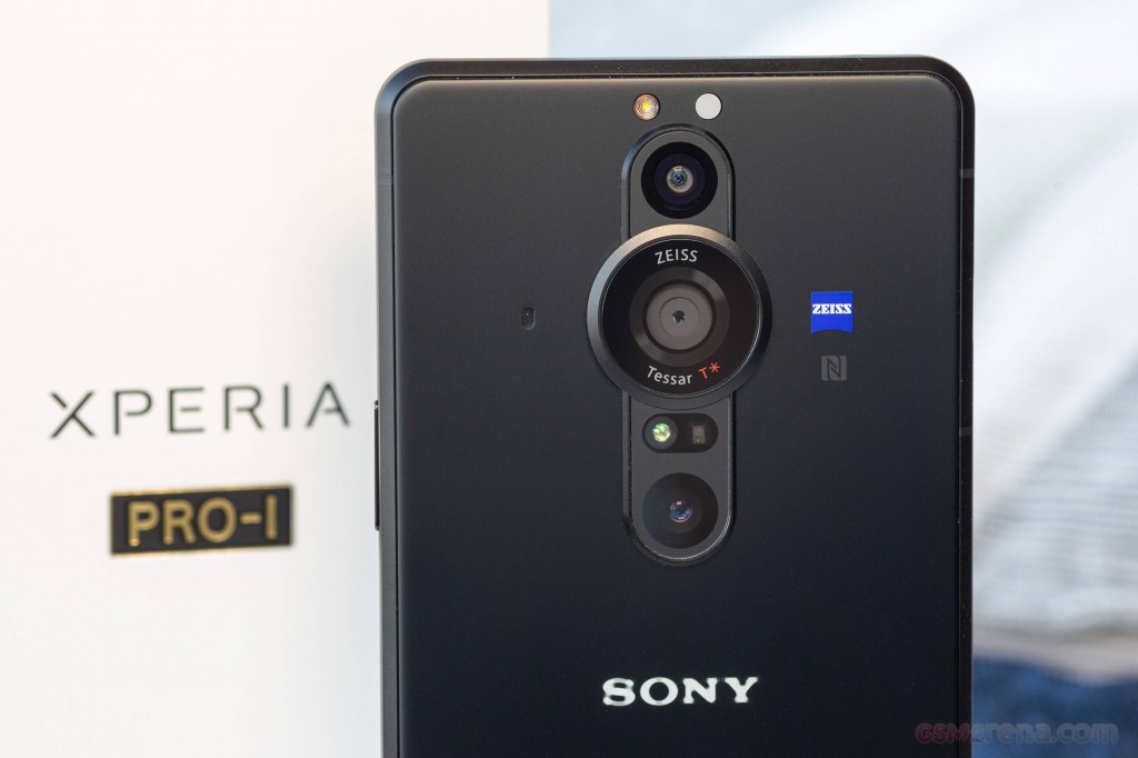 Sony Xperia Pro-I hands-on photo 3
