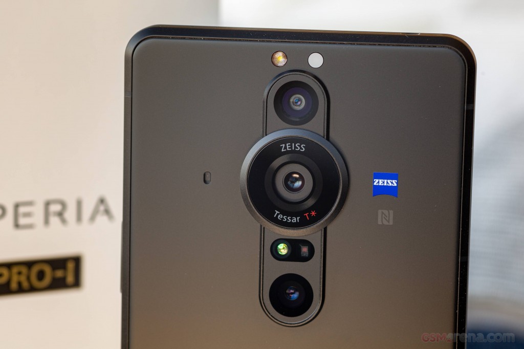 Sony Xperia Pro-I hands-on photo 4