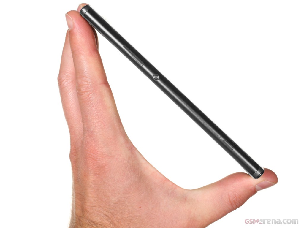 Sony Xperia XA2 Plus hands-on photo 15