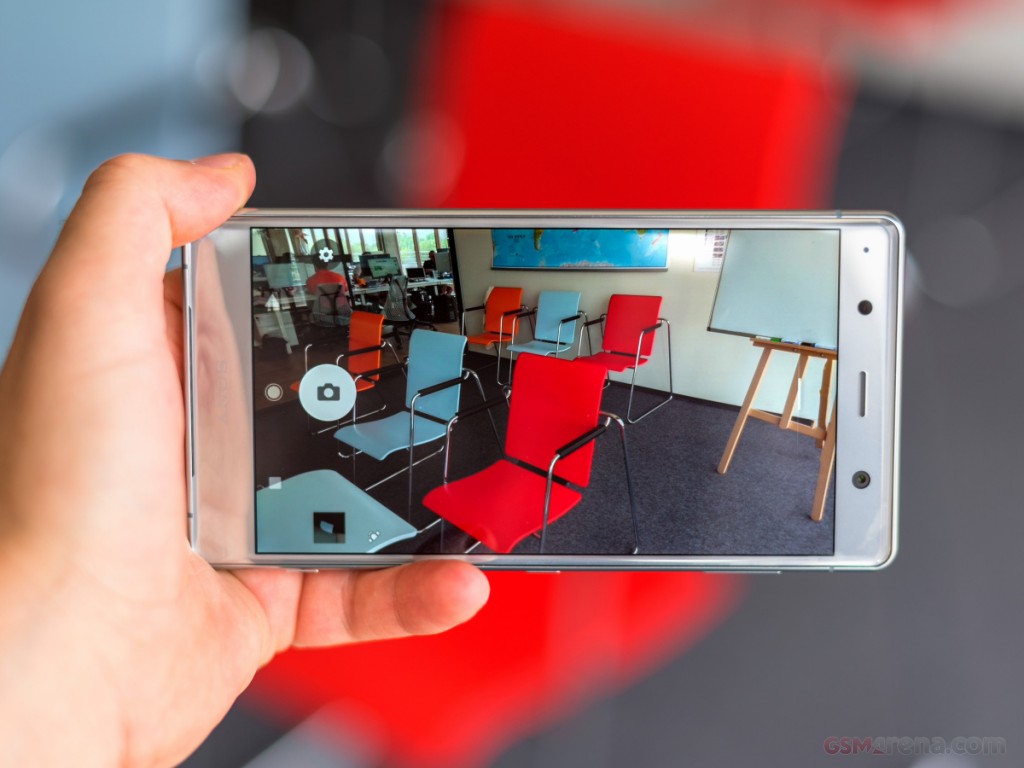 Sony Xperia XZ2 Premium hands-on photo 3