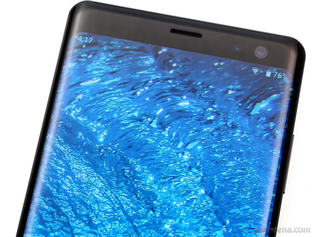 Sony Xperia XZ3 hands-on photo 12