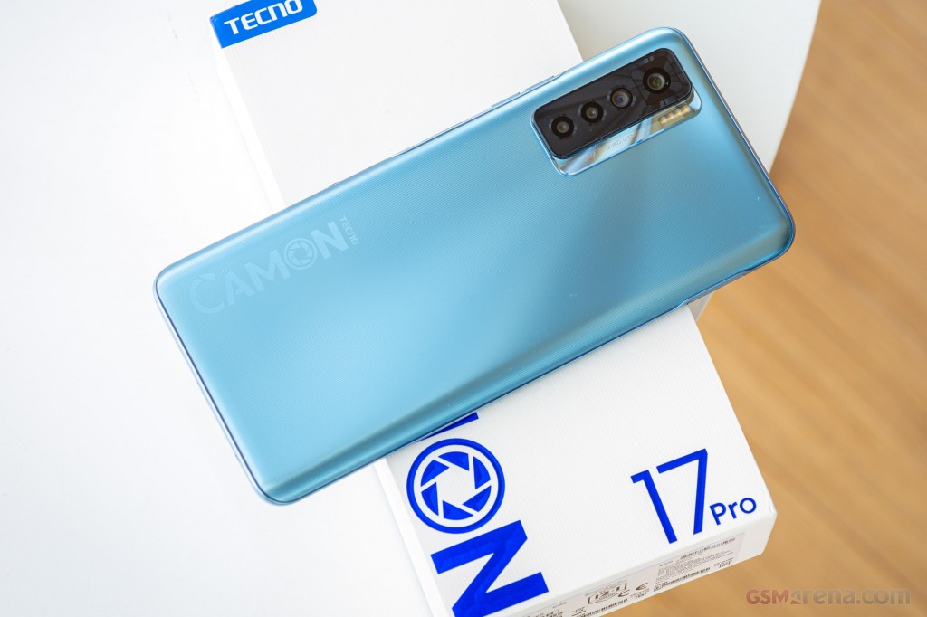 Tecno Camon 17 Pro hands-on photo 2
