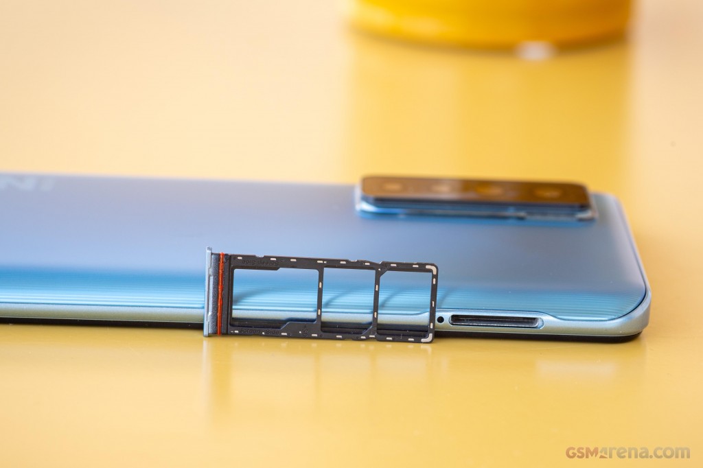 Tecno Camon 17 Pro hands-on photo 7