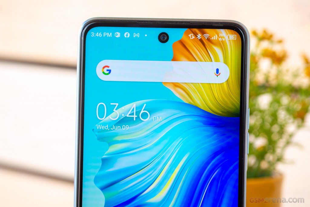 Tecno Camon 17 Pro hands-on photo 13