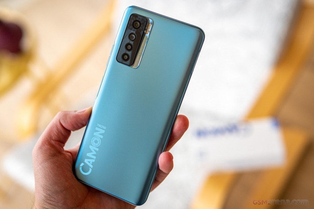 Tecno Camon 17 Pro hands-on photo 15