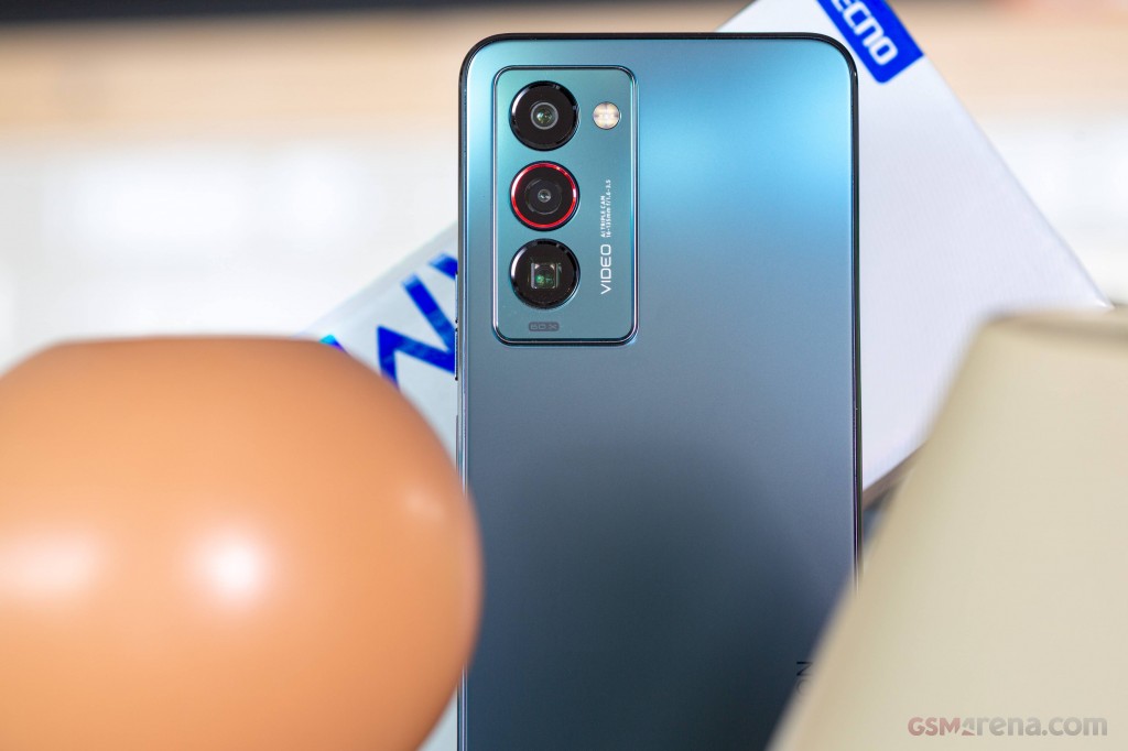 Tecno Camon 18 Premier hands-on photo 4