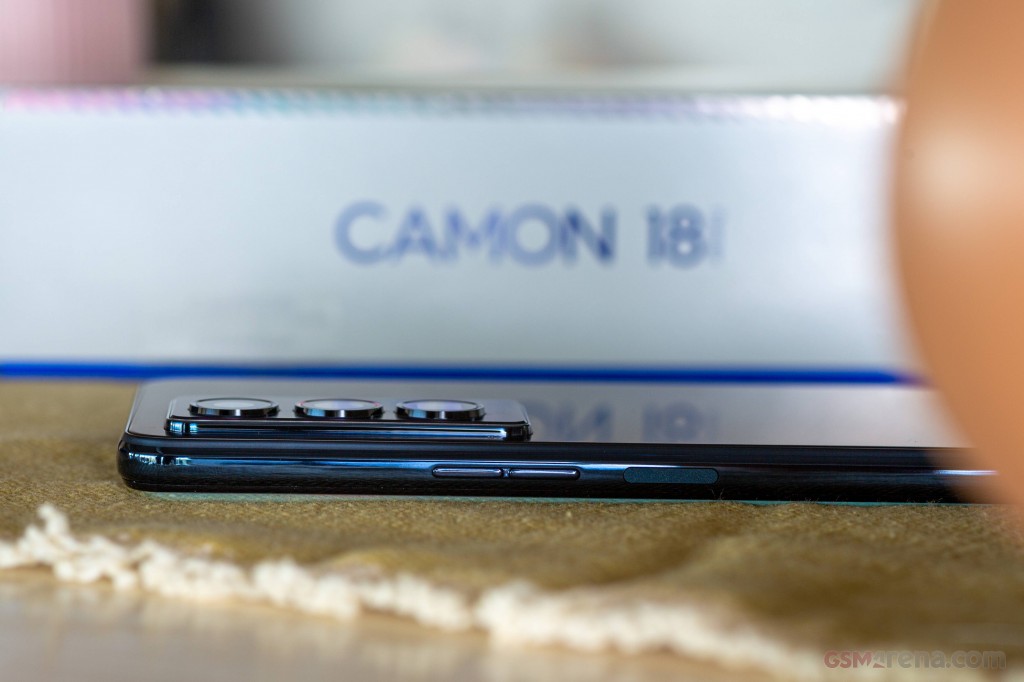 Tecno Camon 18 Premier hands-on photo 8