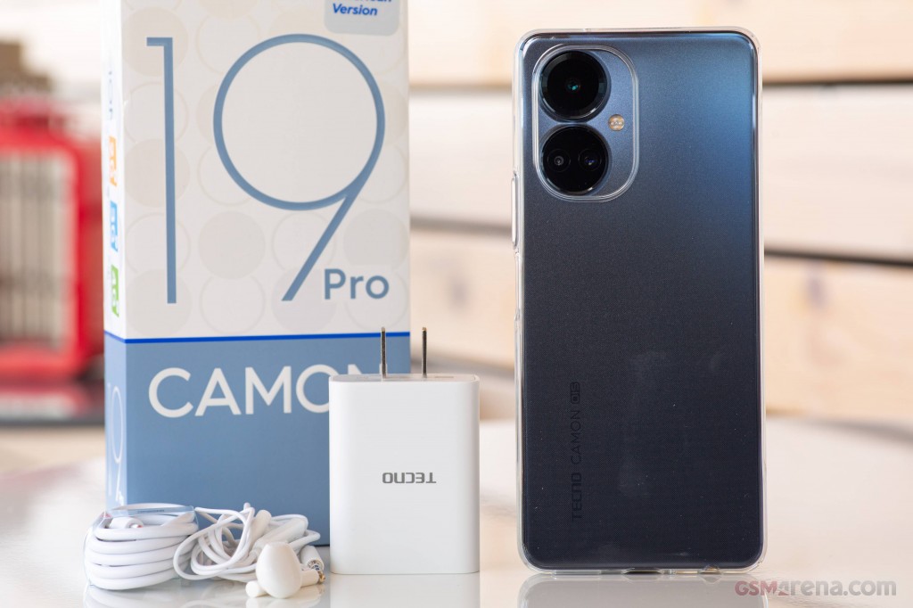 Tecno Camon 19 Pro hands-on photo 2