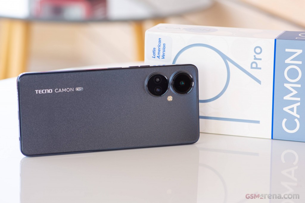 Tecno Camon 19 Pro hands-on photo 4