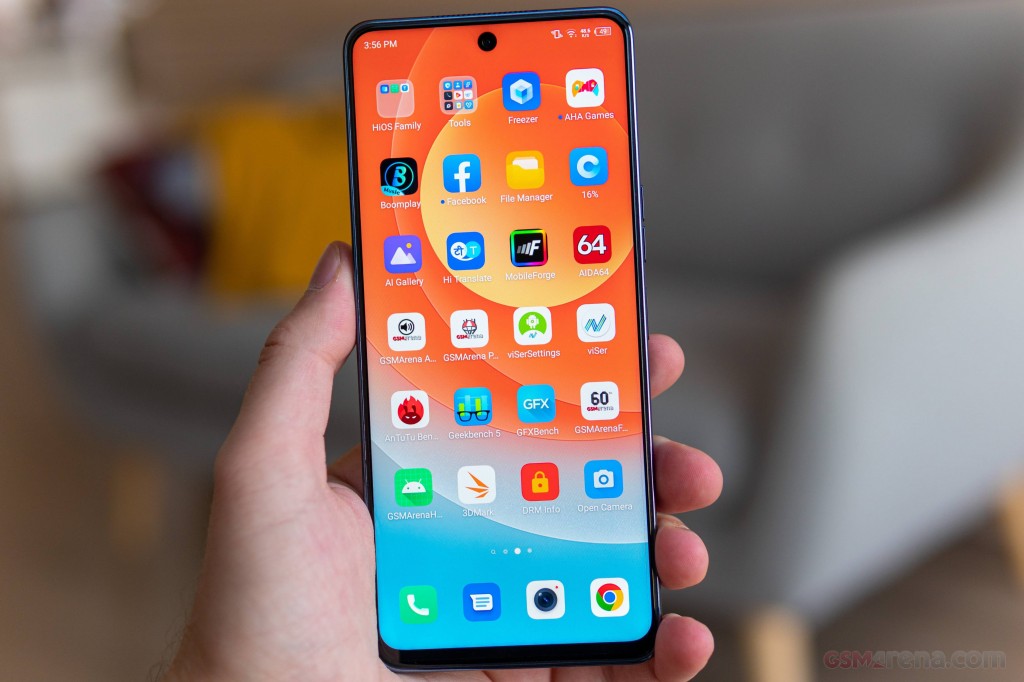 Tecno Camon 19 Pro hands-on photo 16