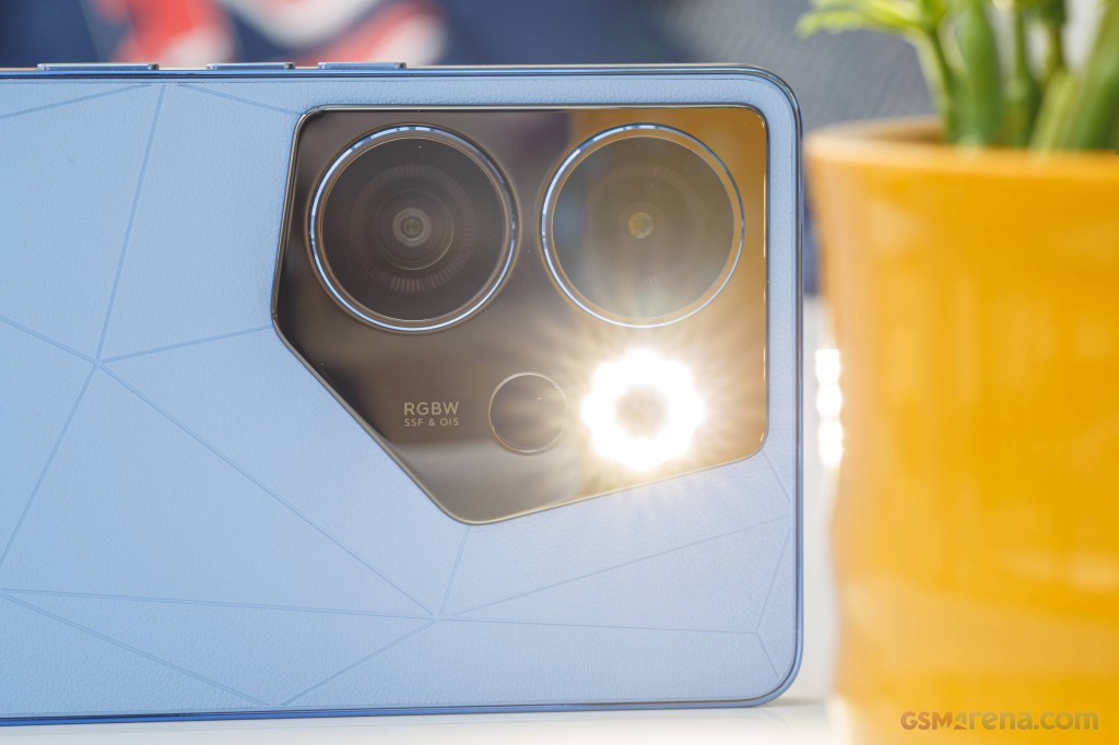 Tecno Camon 20 Premier hands-on photo 11