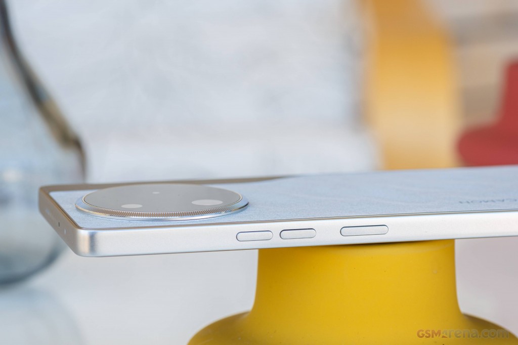 Tecno Camon 30 Pro hands-on photo 13