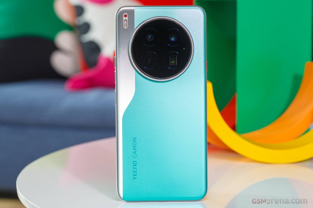 Tecno Camon 40 Premier hands-on photo 3