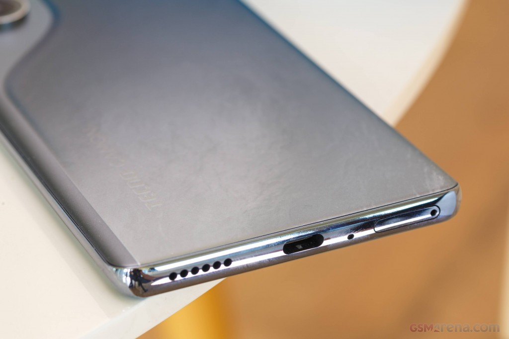 Tecno Camon 40 Pro hands-on photo 6
