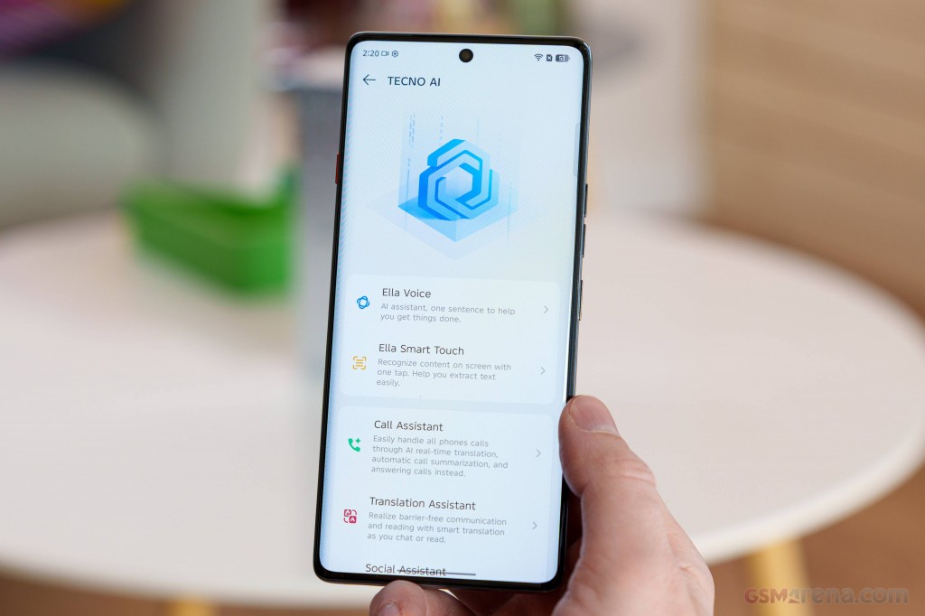 Tecno Camon 40 Pro hands-on photo 23