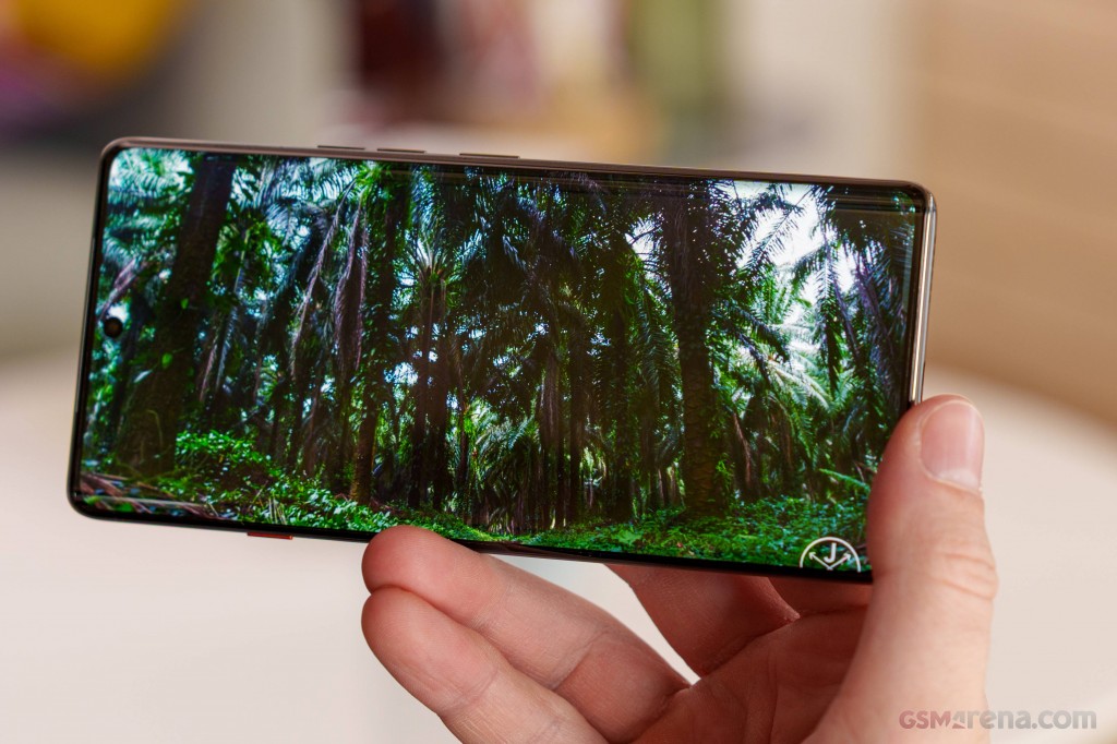 Tecno Camon 40 Pro hands-on photo 28