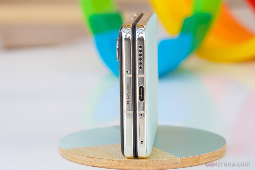 Tecno Phantom V Flip2 hands-on photo 12