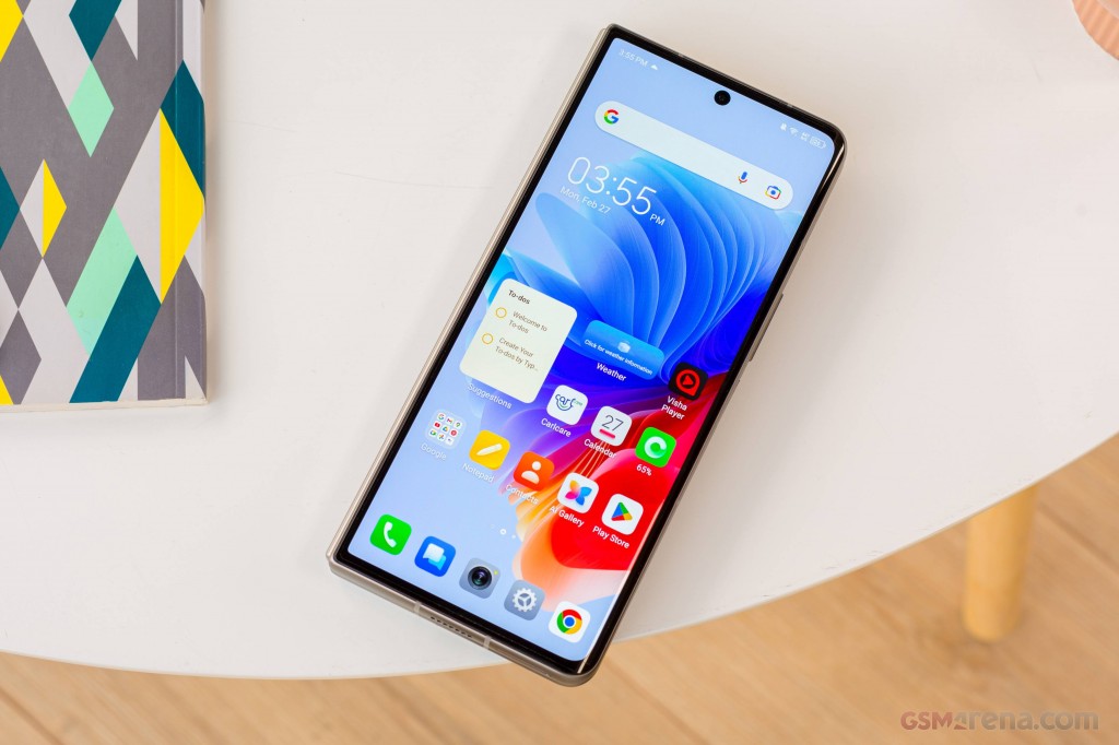 Tecno Phantom V Fold hands-on photo 9
