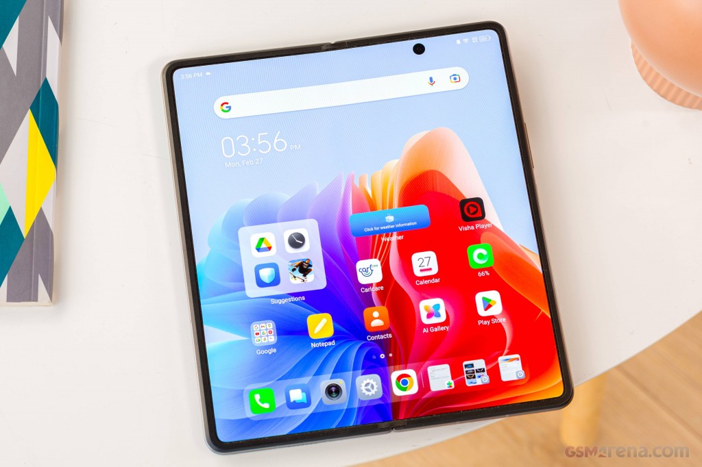 Tecno Phantom V Fold hands-on photo 10
