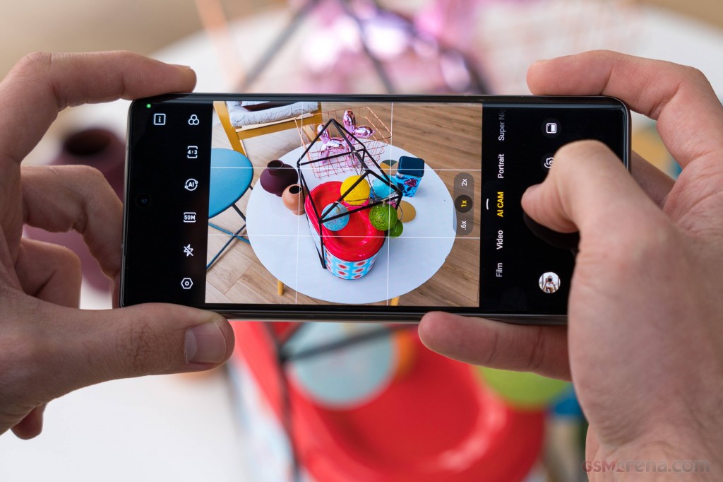 Tecno Phantom V Fold hands-on photo 33