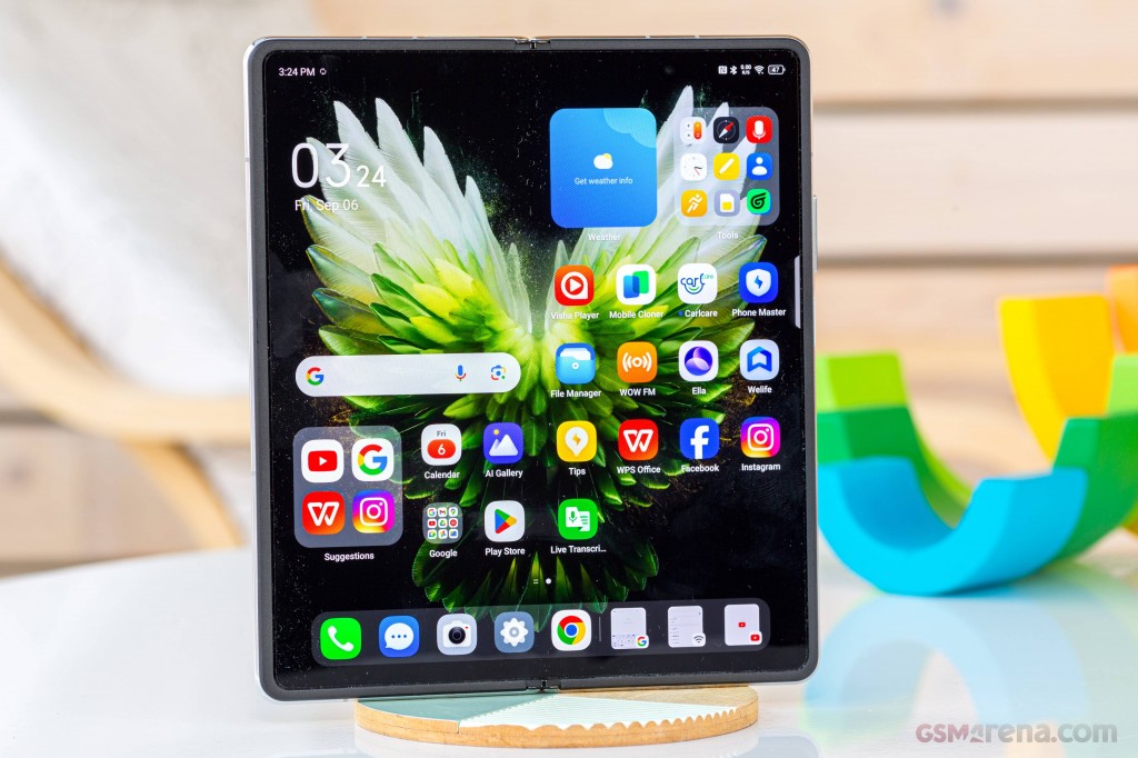 Tecno Phantom V Fold2 hands-on photo 5
