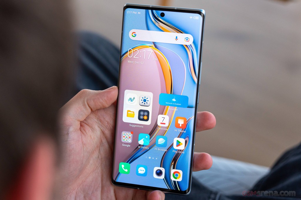 Tecno Phantom X2 hands-on photo 20