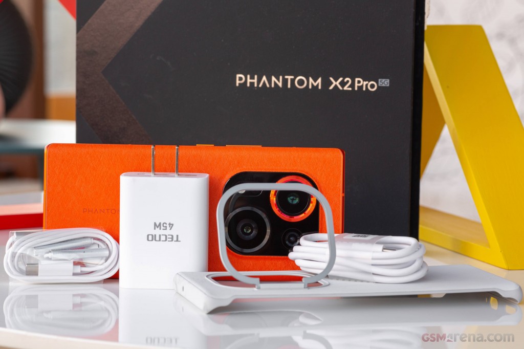 Tecno Phantom X2 Pro hands-on photo 1