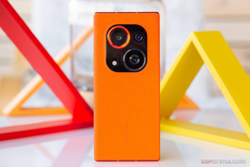 Tecno Phantom X2 Pro hands-on photo 10