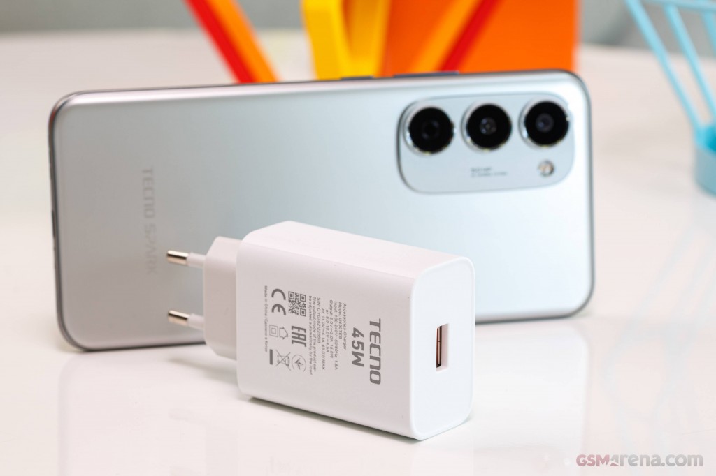 Tecno Spark 40 Pro+ hands-on photo 3
