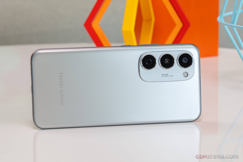 Tecno Spark 40 Pro+ hands-on photo 4