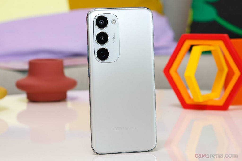 Tecno Spark 40 Pro+ hands-on photo 8