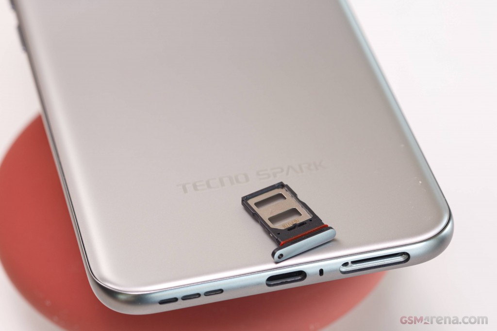 Tecno Spark 40 Pro+ hands-on photo 11
