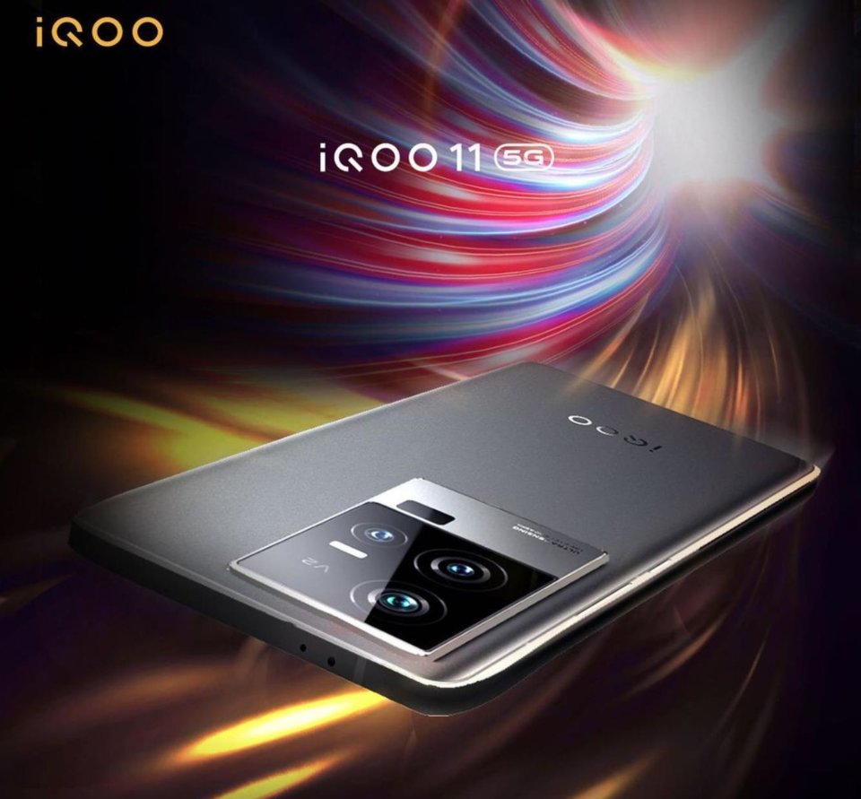 vivo iQOO 11 view 15