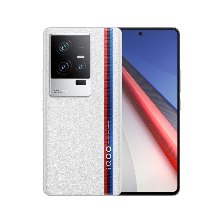 vivo iQOO 11S view 6