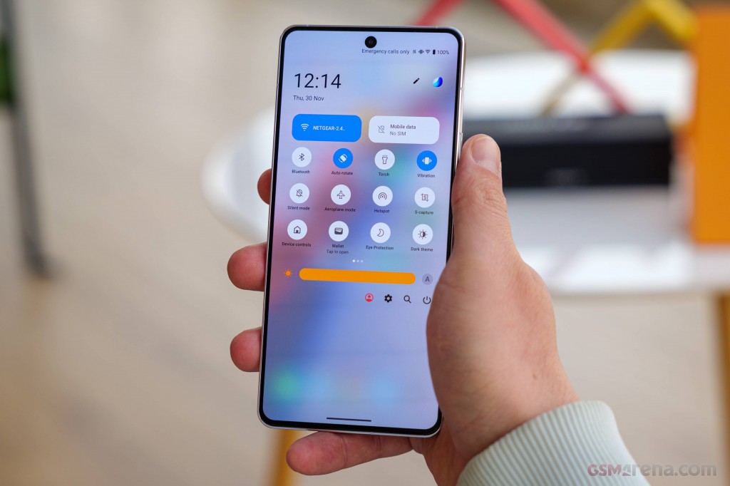 vivo iQOO 12 hands-on photo 22