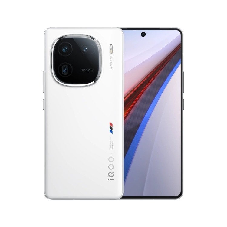 vivo iQOO 12 view 7